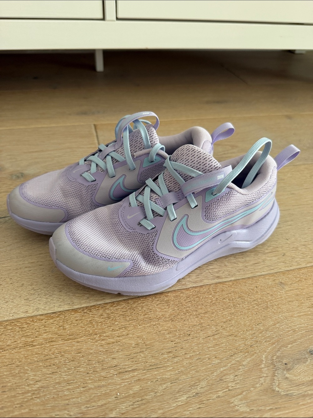 Nike Kids' Lavender & Mint Running Athletic Sneakers size 3.5